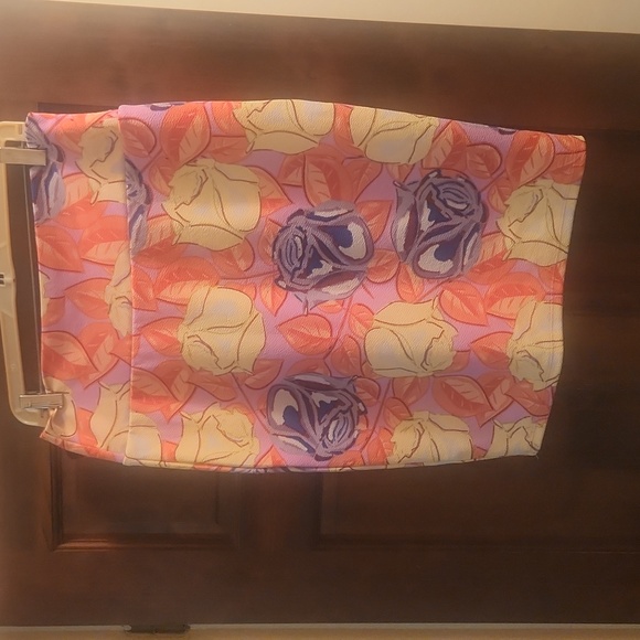 THREE Lularoe skirts - Picture 2 of 7